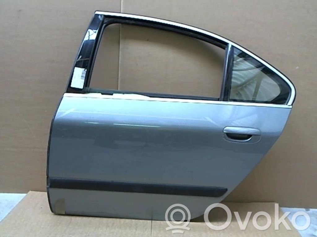 Peugeot 607 Puerta trasera 