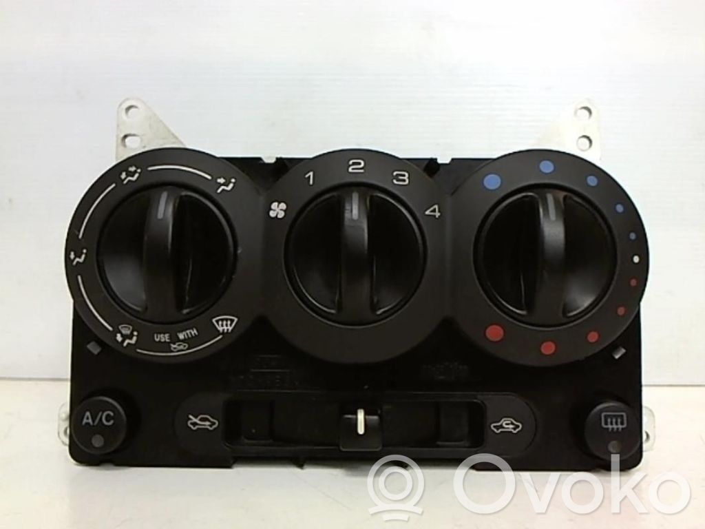 Suzuki Ignis Climate control unit 