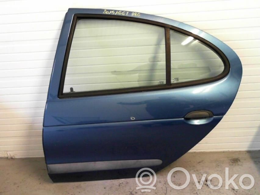 Renault Megane I Puerta trasera 