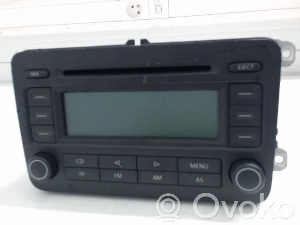 Volkswagen PASSAT B6 Panel / Radioodtwarzacz CD/DVD/GPS 