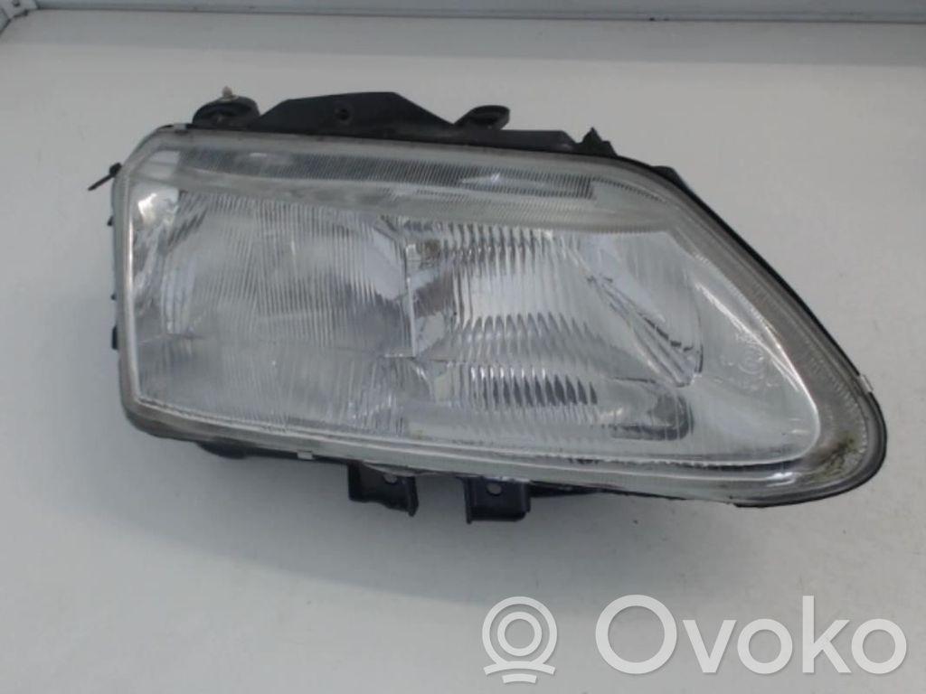 Renault Espace III Headlight/headlamp 