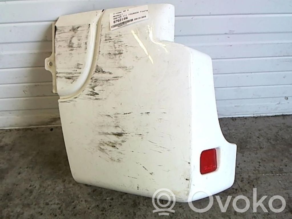 Rear bumper corner part panel trim