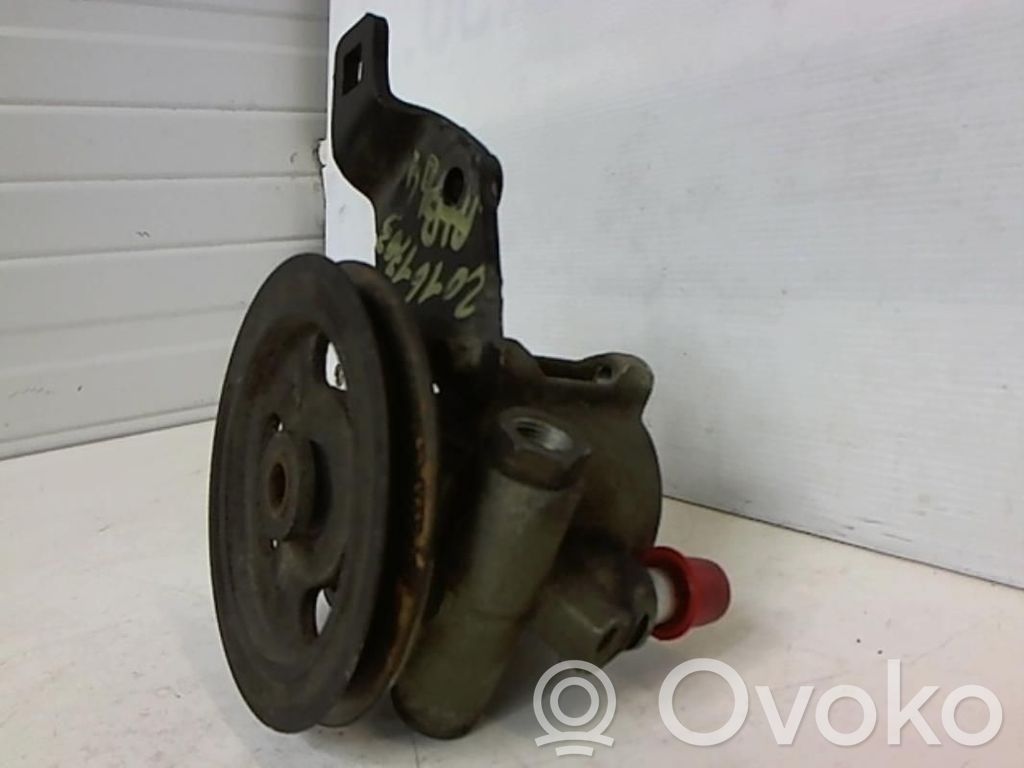 Opel Corsa B Power steering pump 