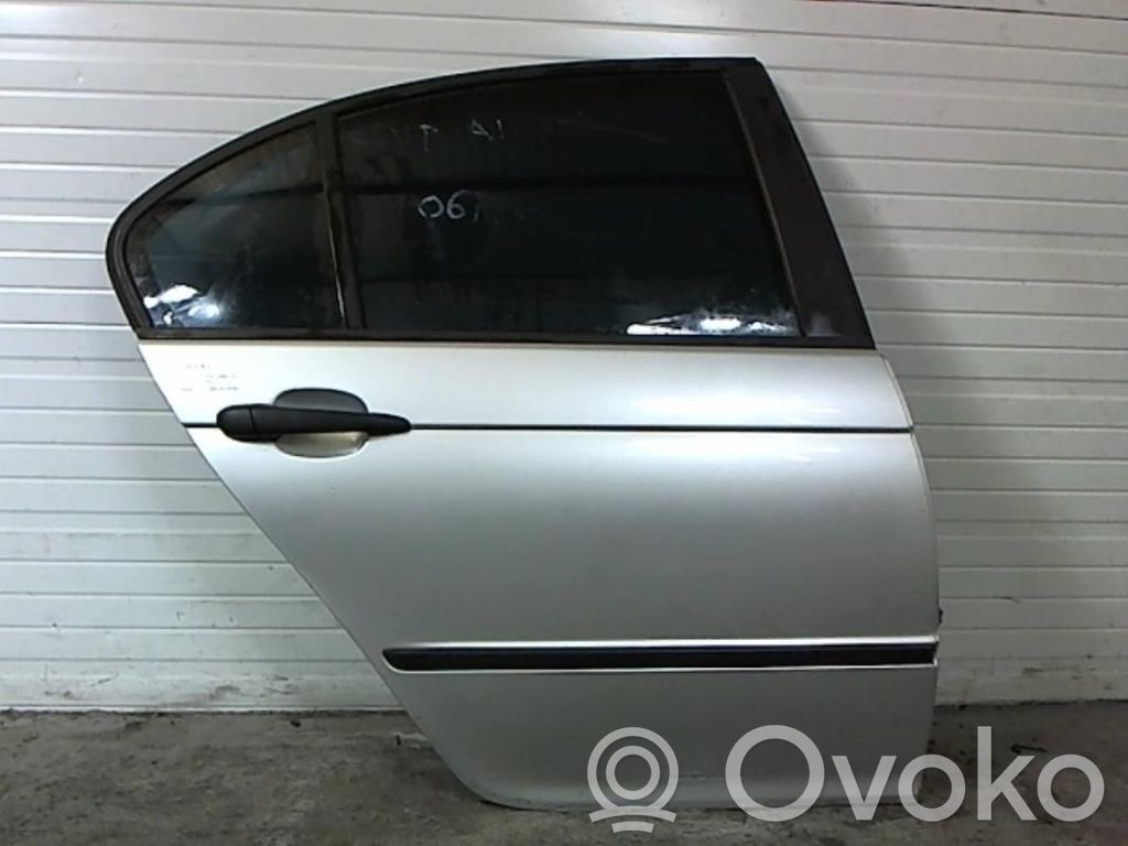 BMW 3 E46 Galinės durys 