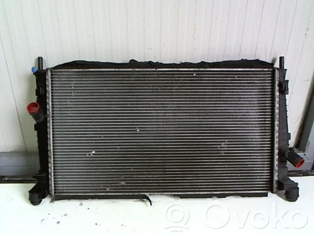 Ford C-MAX I Radiateur de refroidissement 