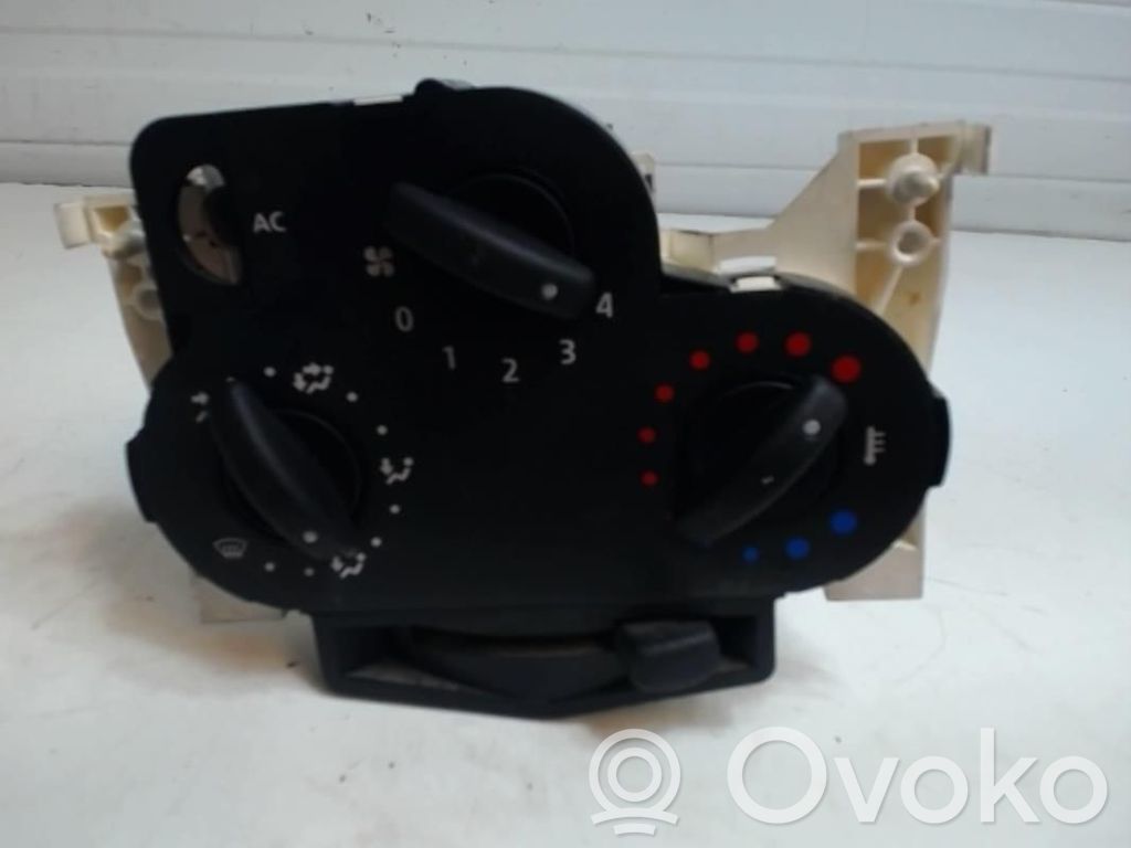 Dacia Logan I Climate control unit 