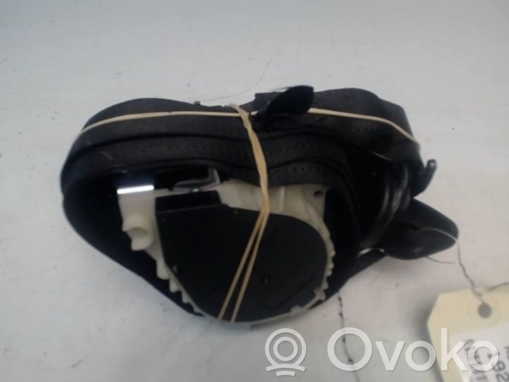 Ford Focus Rear seatbelt 