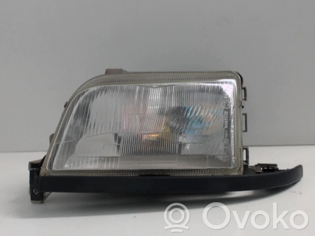 Renault Clio I Headlight/headlamp 