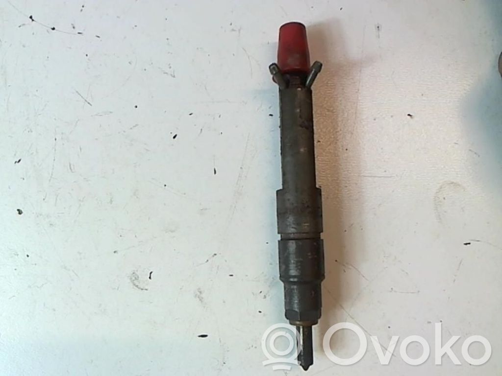 Inyector de combustible
