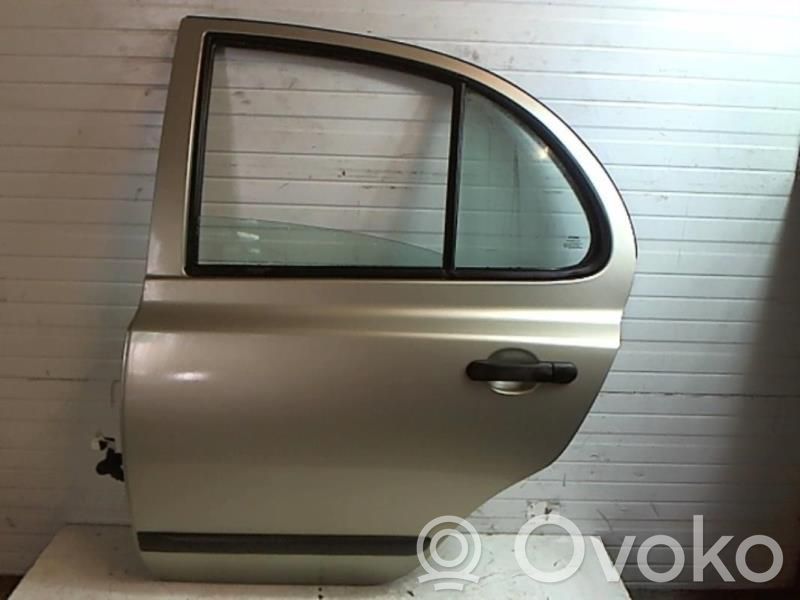 Drzwi tylne   82101AX130