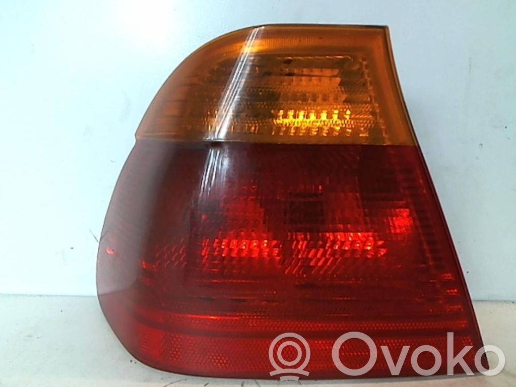 BMW 3 E46 Galinis žibintas kėbule 