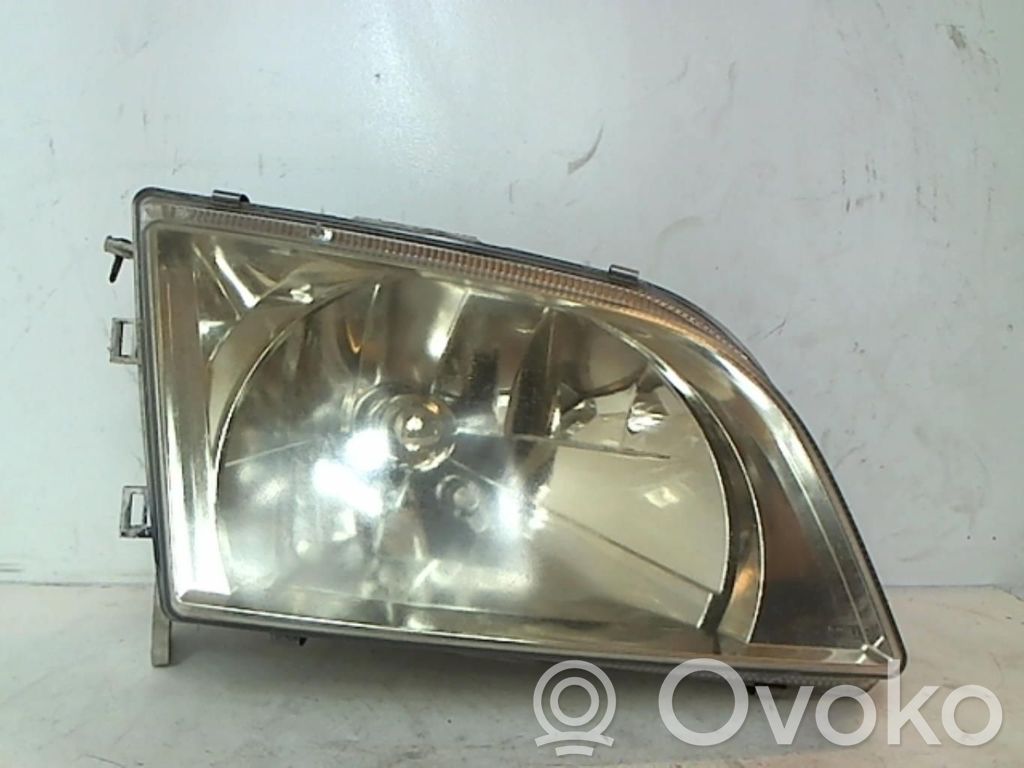 Mitsubishi Space Star Headlight/headlamp 