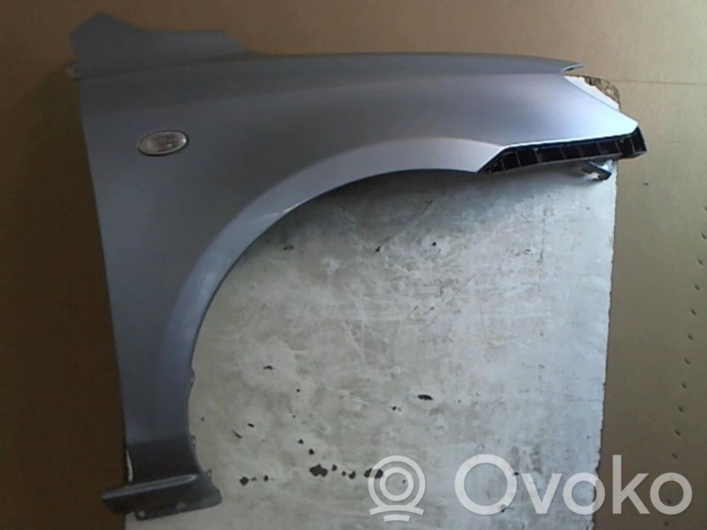 Mazda 2 Sparnas 