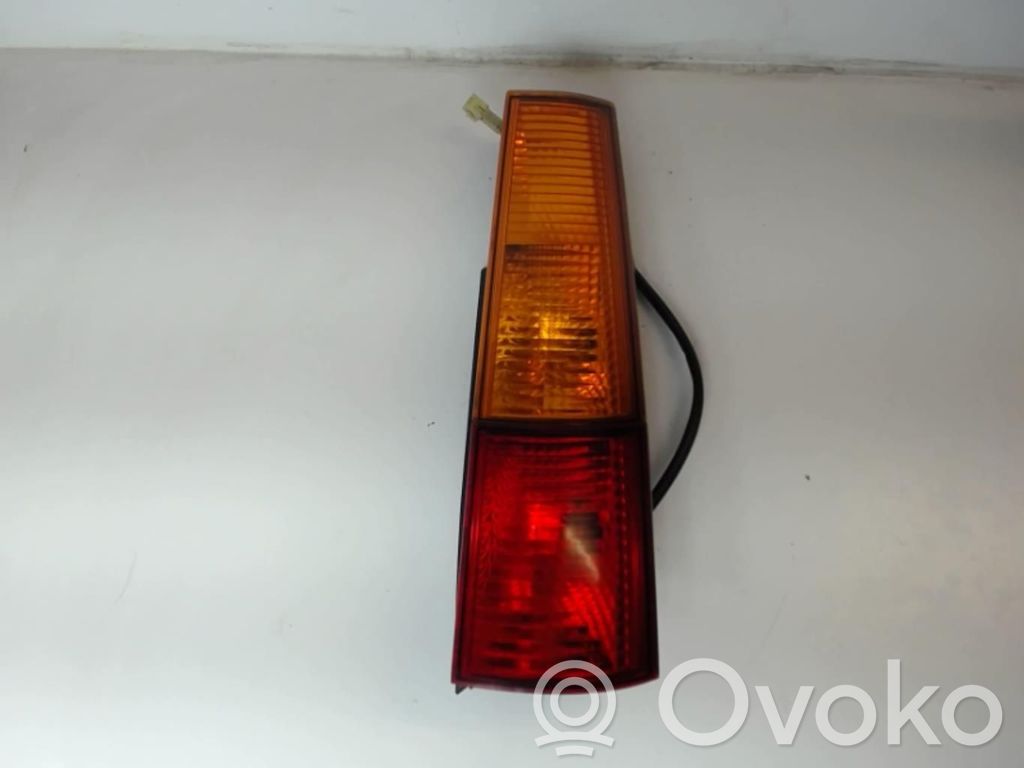Suzuki Ignis Aizmugurējais lukturis virsbūvē 