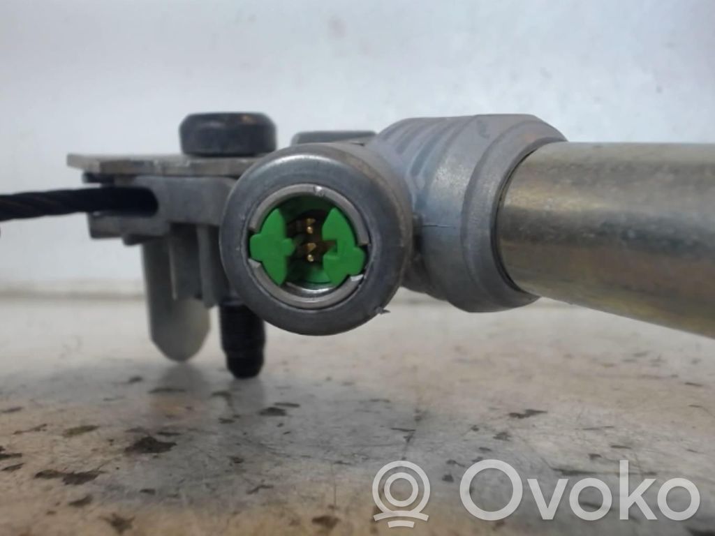 Opel Corsa D Cinturón delantero 