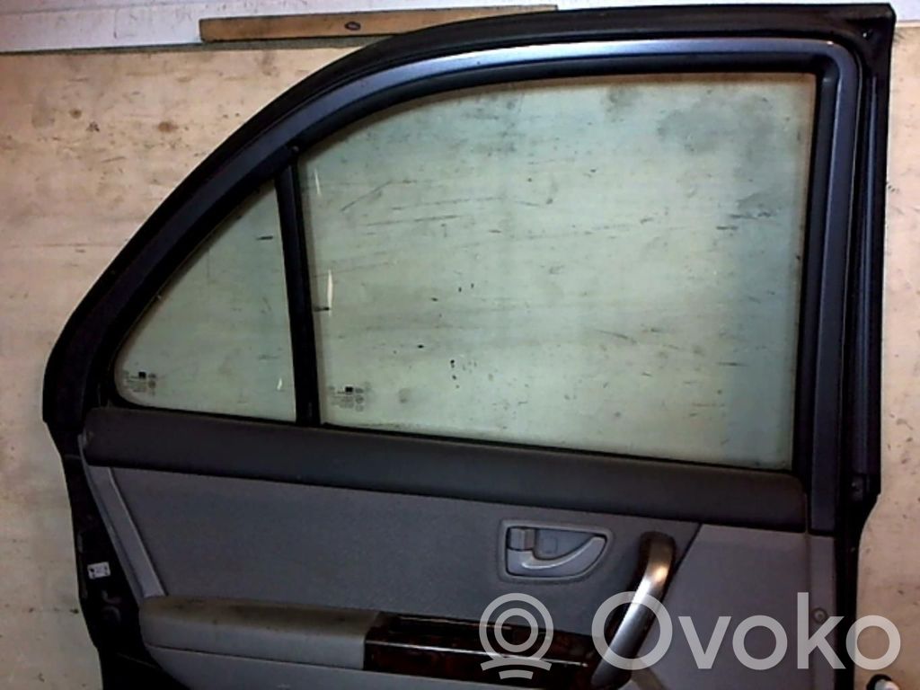 KIA Sorento Galinės durys 