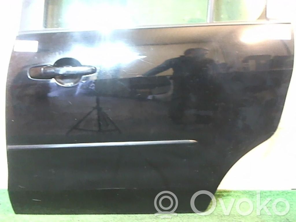 Mazda 5 Rear door 