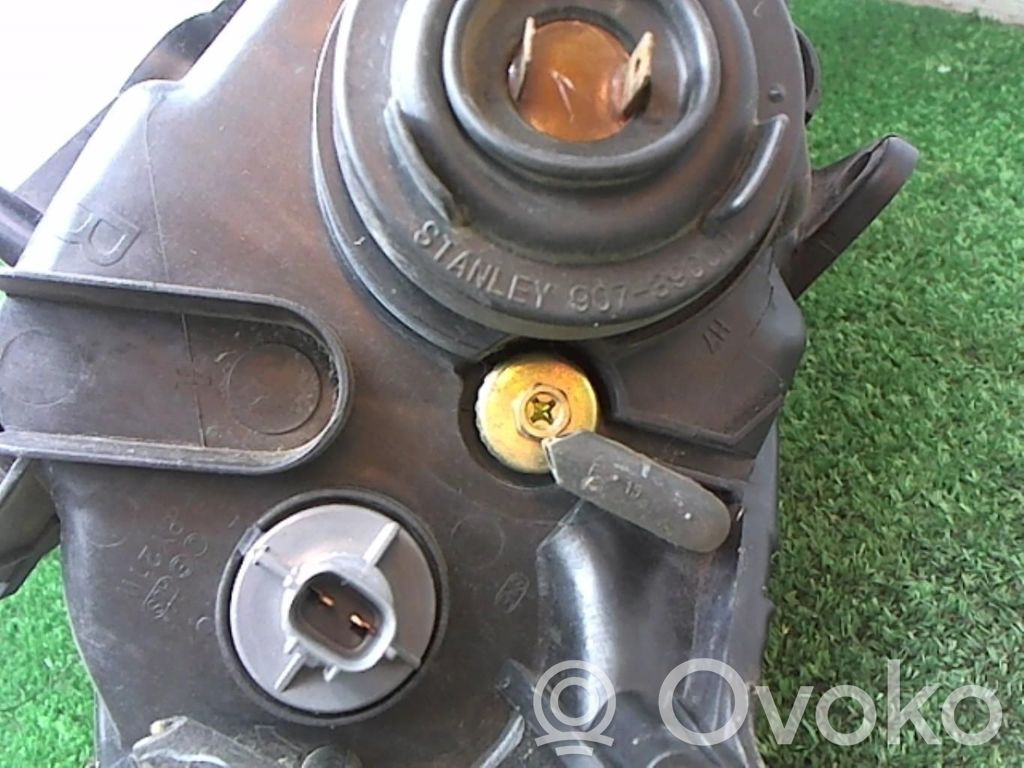 Mazda 3 I Headlight/headlamp 