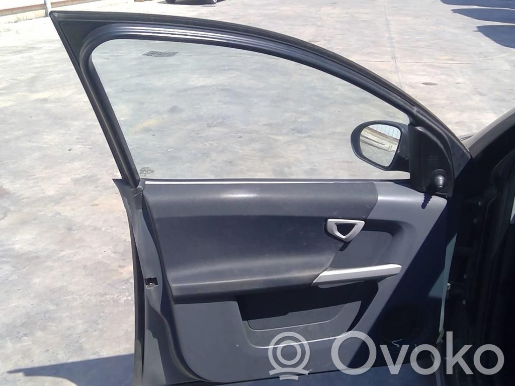 Smart ForFour I Durvis 