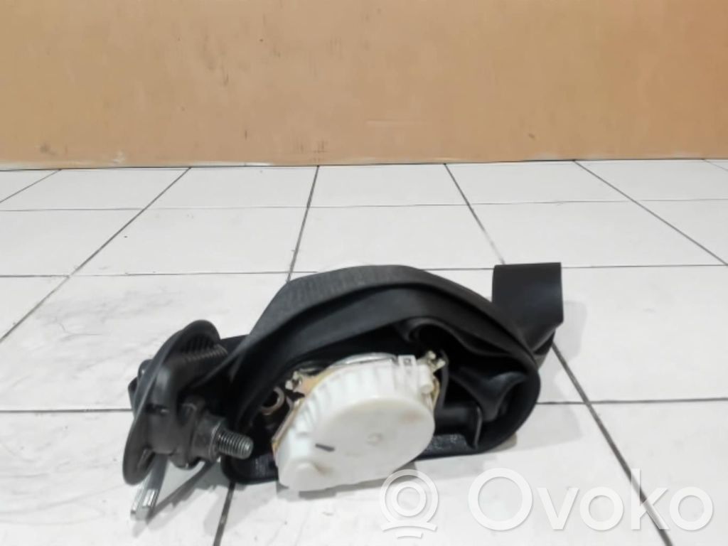 BMW 1 E81 E87 Front seatbelt 