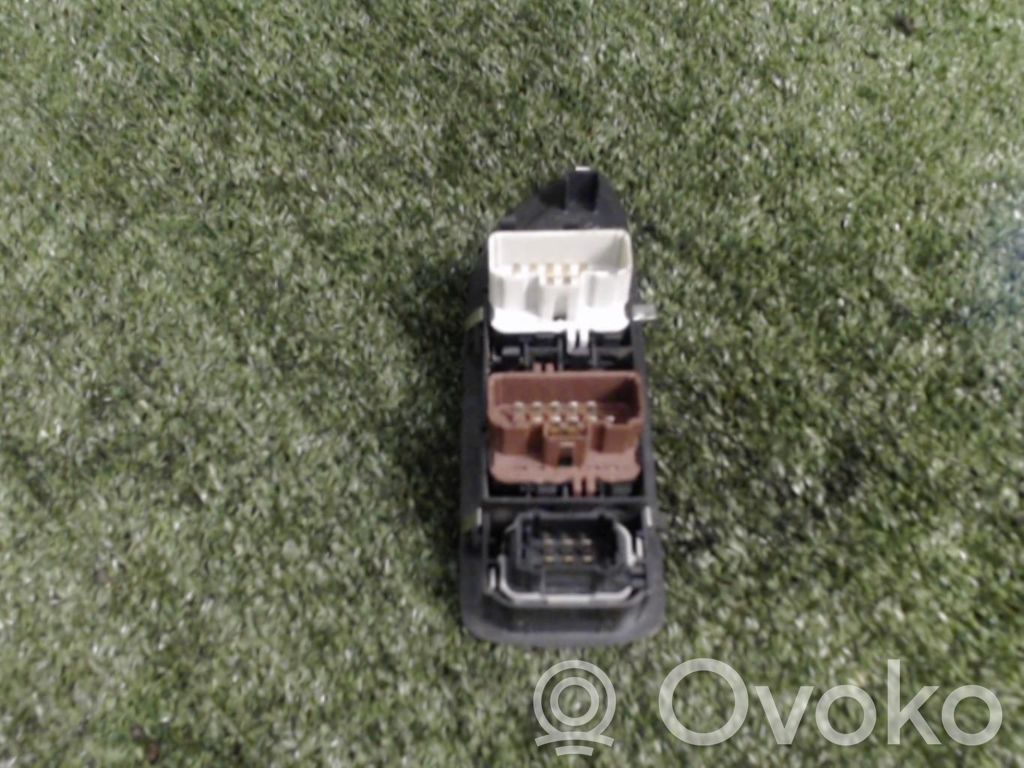 Renault Laguna II Electric window control switch 