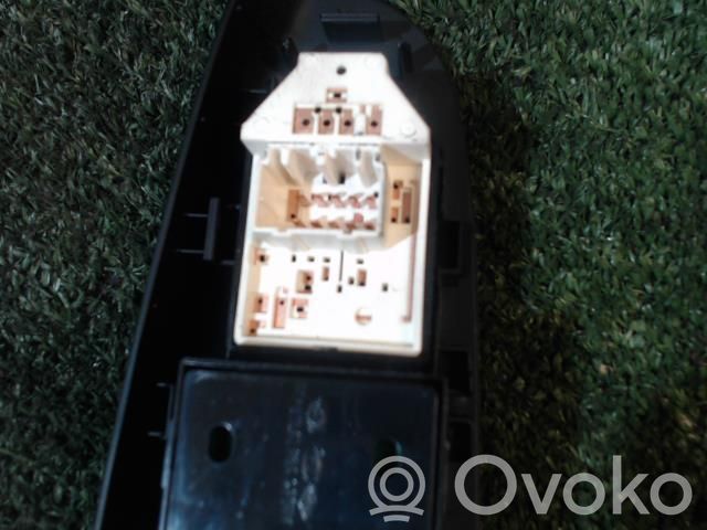 KIA Pro Cee'd I Electric window control switch 