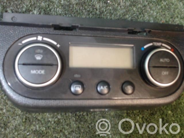 Suzuki SX4 Climate control unit 