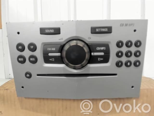 Opel Corsa D Panel / Radioodtwarzacz CD/DVD/GPS 