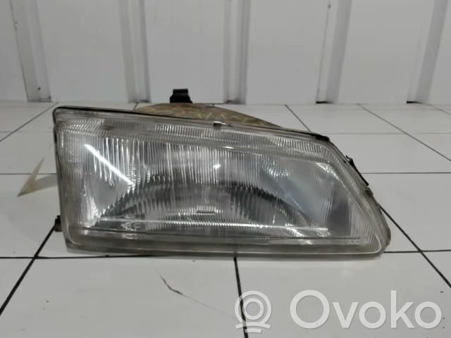 Peugeot 106 Scheinwerfer 