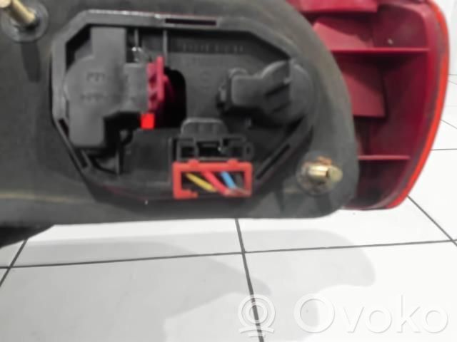 Alfa Romeo 145 - 146 Lampă spate în caroserie 