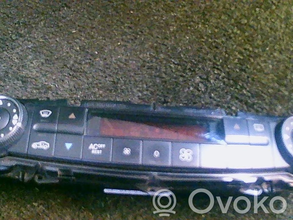 Mercedes-Benz E W211 Panel klimatyzacji 