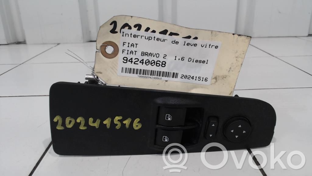 Fiat Bravo Interrupteur commade lève-vitre 