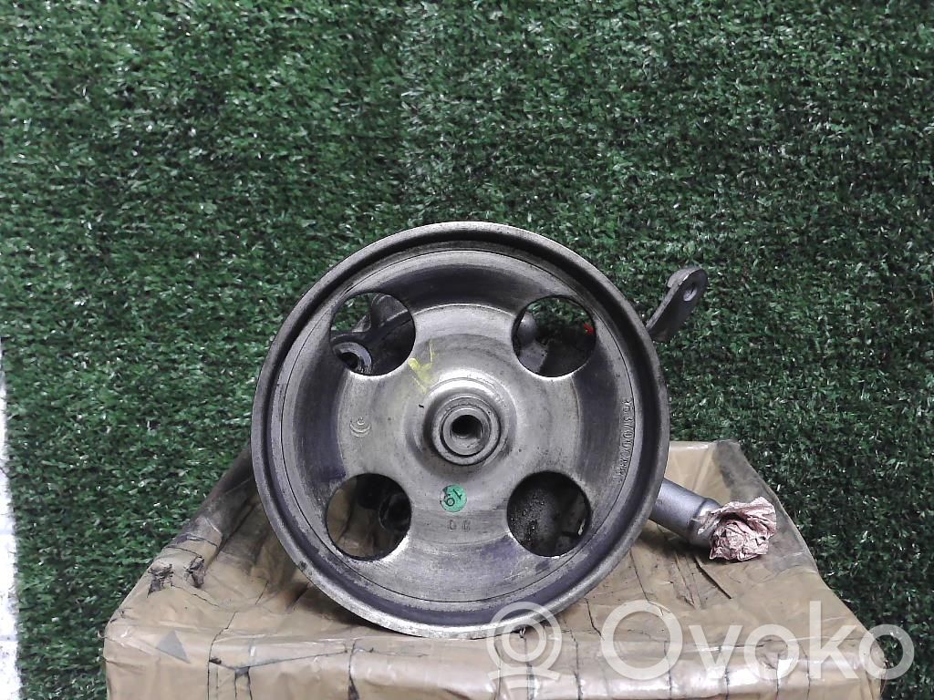 Citroen C5 Ohjaustehostimen pumppu 