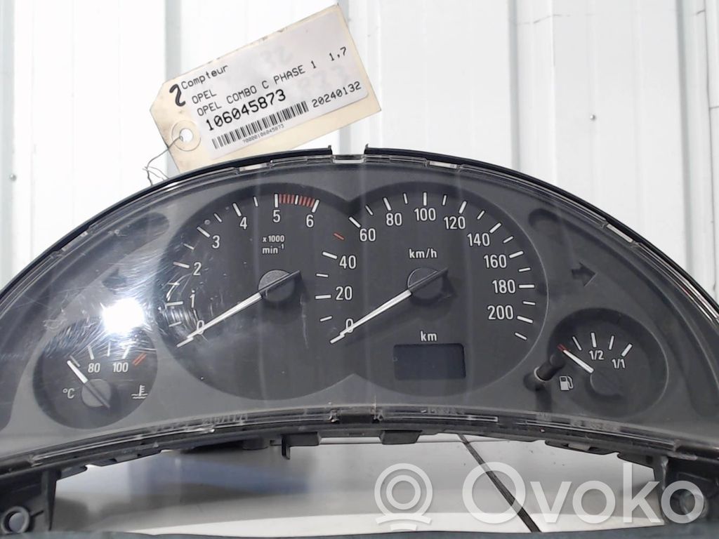 Geschwindigkeitsmesser Cockpit