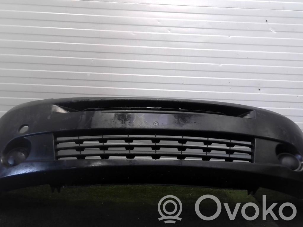Front bumper   8200394563