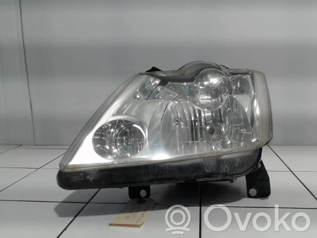 Scheinwerfer   7701058174