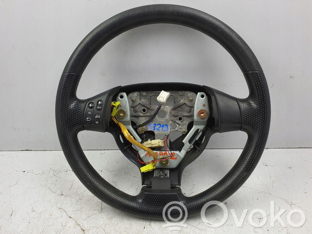 Mazda 2 Steering wheel 