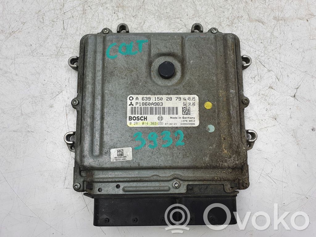 Mitsubishi Colt Engine control unit/module 