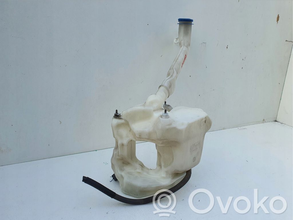 Skoda Fabia Mk2 (5J) Windshield washer fluid reservoir/tank 