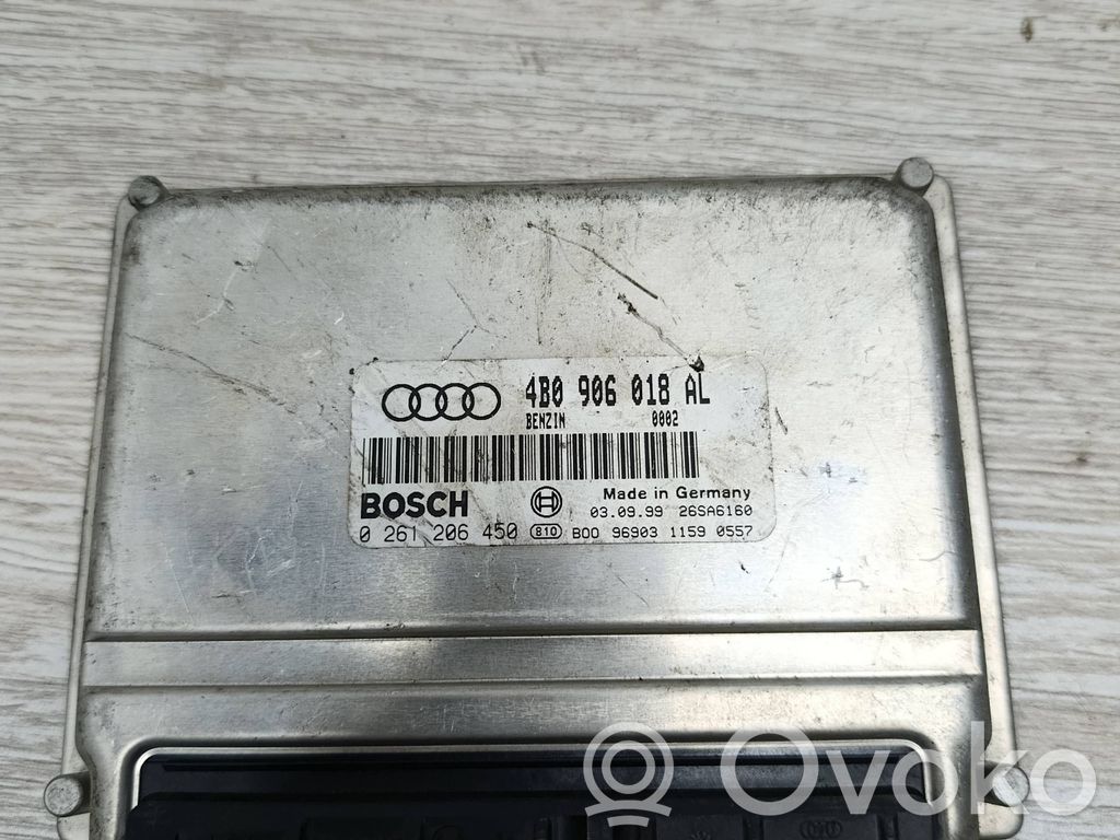 Audi A4 S4 B5 8D Engine control unit/module 