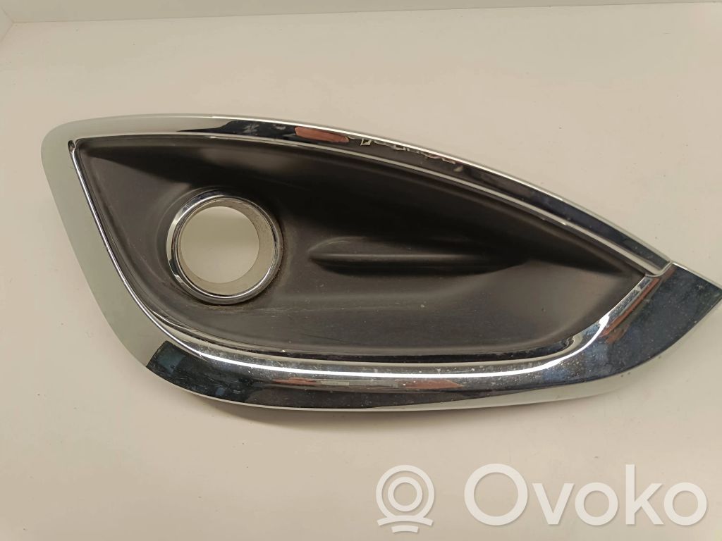 Etusumuvalon ritilä   68229006AA,65620K,T4995