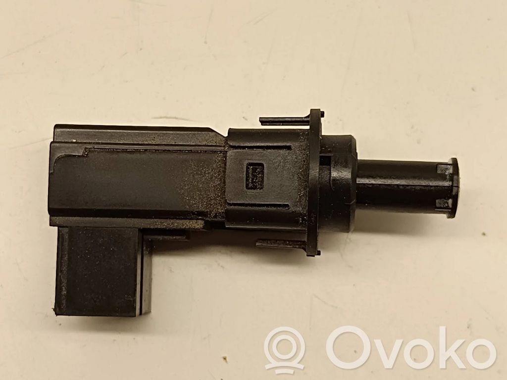 Brake pedal sensor switch   68236598AA