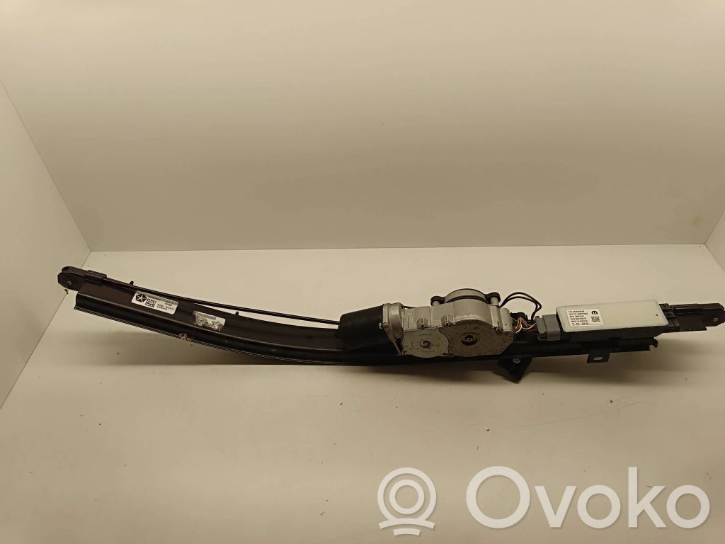 Chrysler Pacifica Unidad de control/módulo de la puerta corredera 