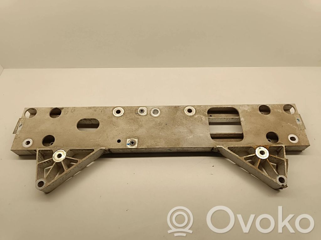Priekinis traversas   68223606AC,83203205