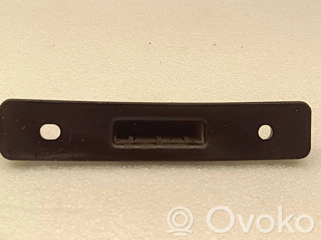 Chrysler Pacifica Liukuoven lista 