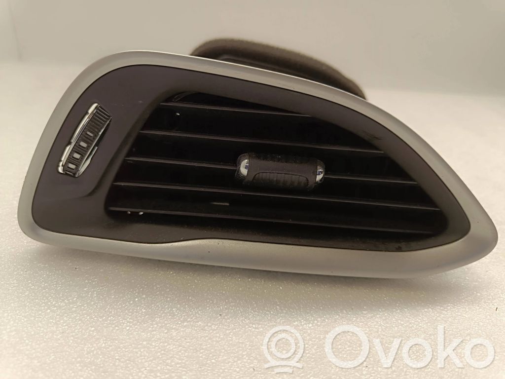 Chrysler Pacifica Šoninės oro grotelės 