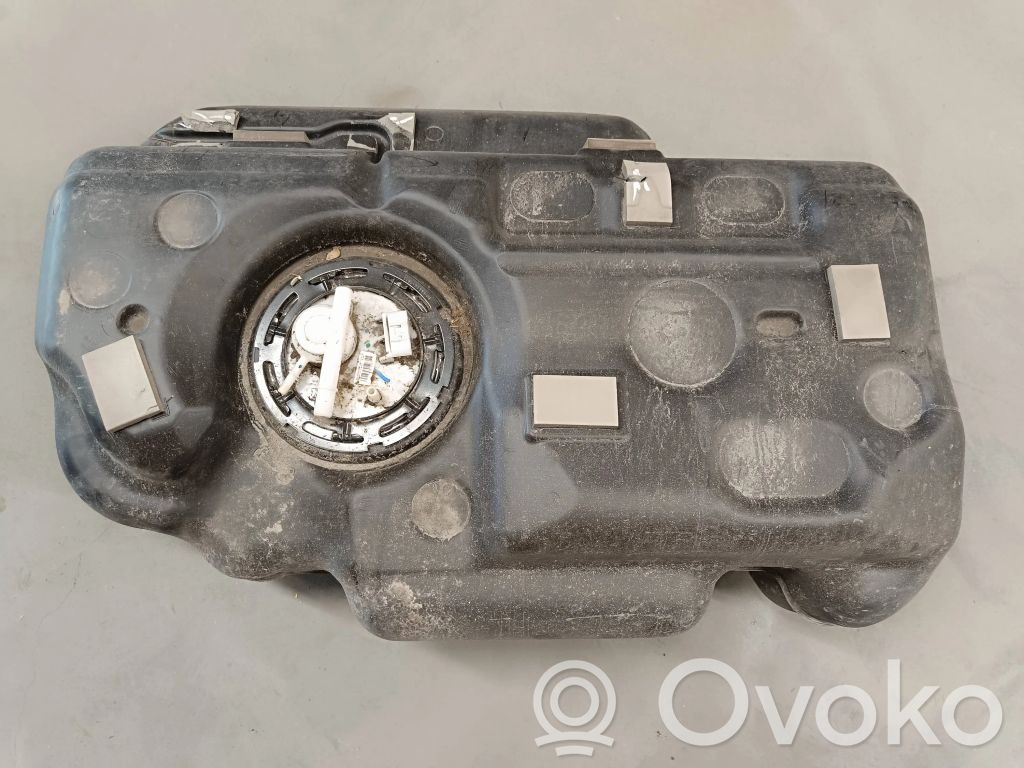 Chrysler Pacifica Fuel tank 