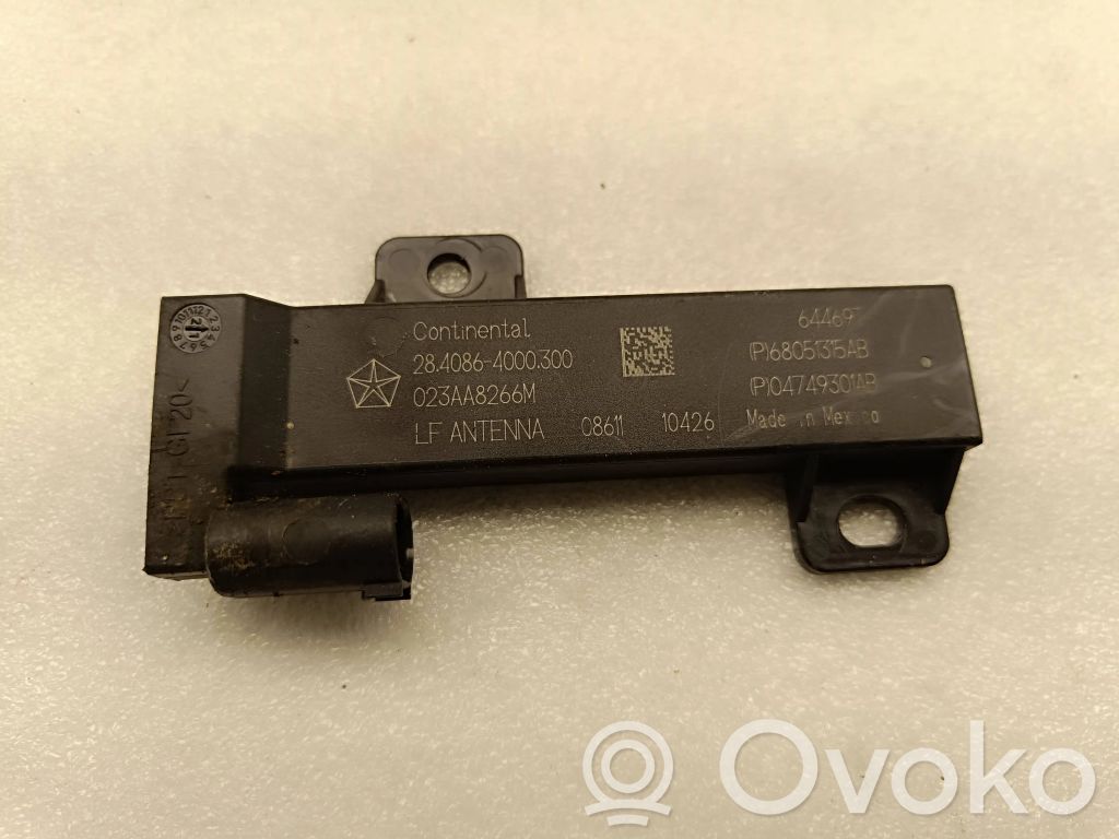 Chrysler Pacifica Aerial antenna amplifier 