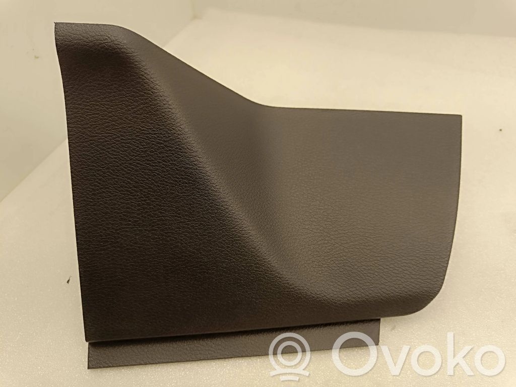 Chrysler Pacifica Panel trim 