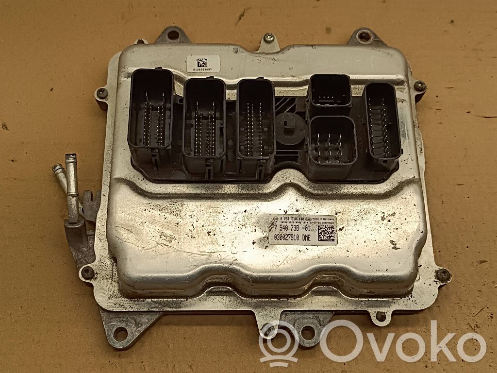 Engine control unit/module   7540738,0261S10440,030027910